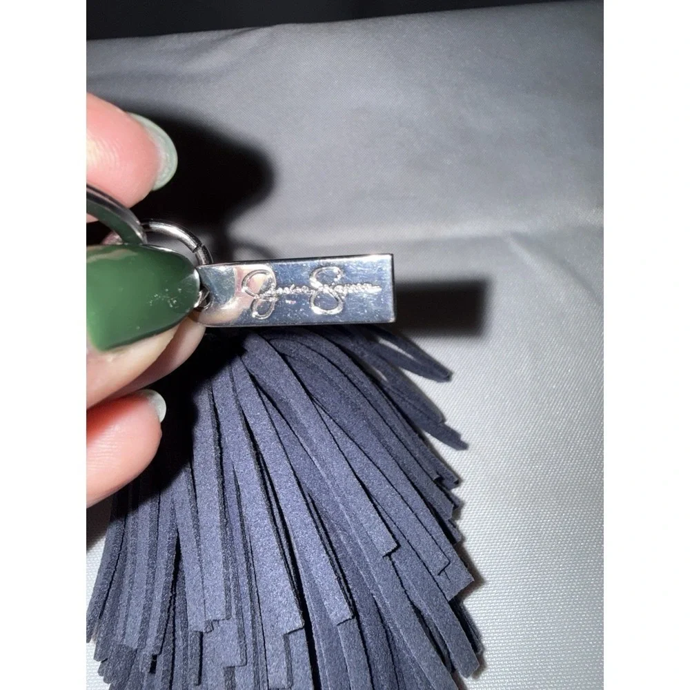 JESSICA SIMPSON TASSEL KEY FOB BAG CHARM KEYCHAIN HANG TAG SILVER GRAY